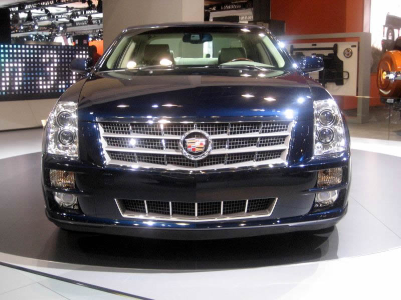 http://ctsgrilles.files.wordpress.com/2008/06/2008-cadillac-sts-with-a-hot-new-grille.jpg